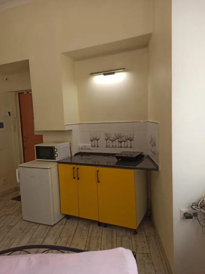 Smart Yellow Apartment-15 Хв Від Жд Вокзалу Lemberg 0*,