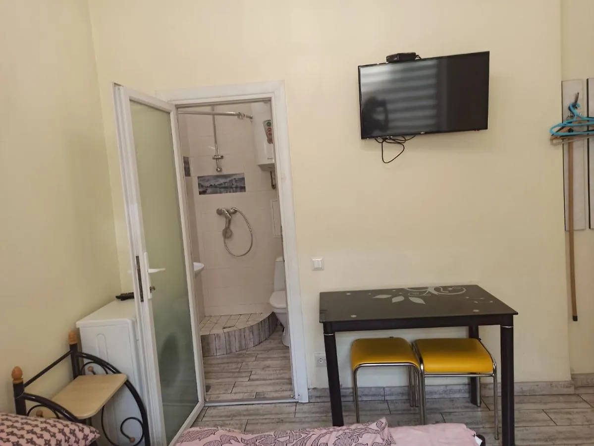 Smart Yellow Apartment-15 Хв Від Жд Вокзалу Lemberg Apartment