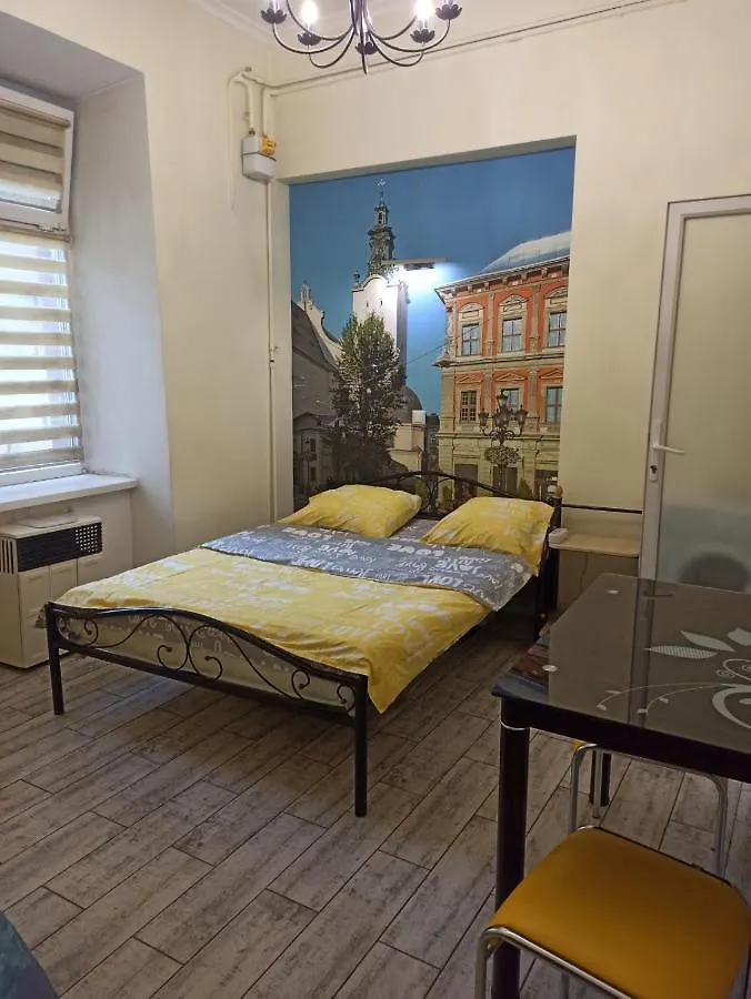 Smart Yellow Apartment-15 Хв Від Жд Вокзалу Lviv Apartment